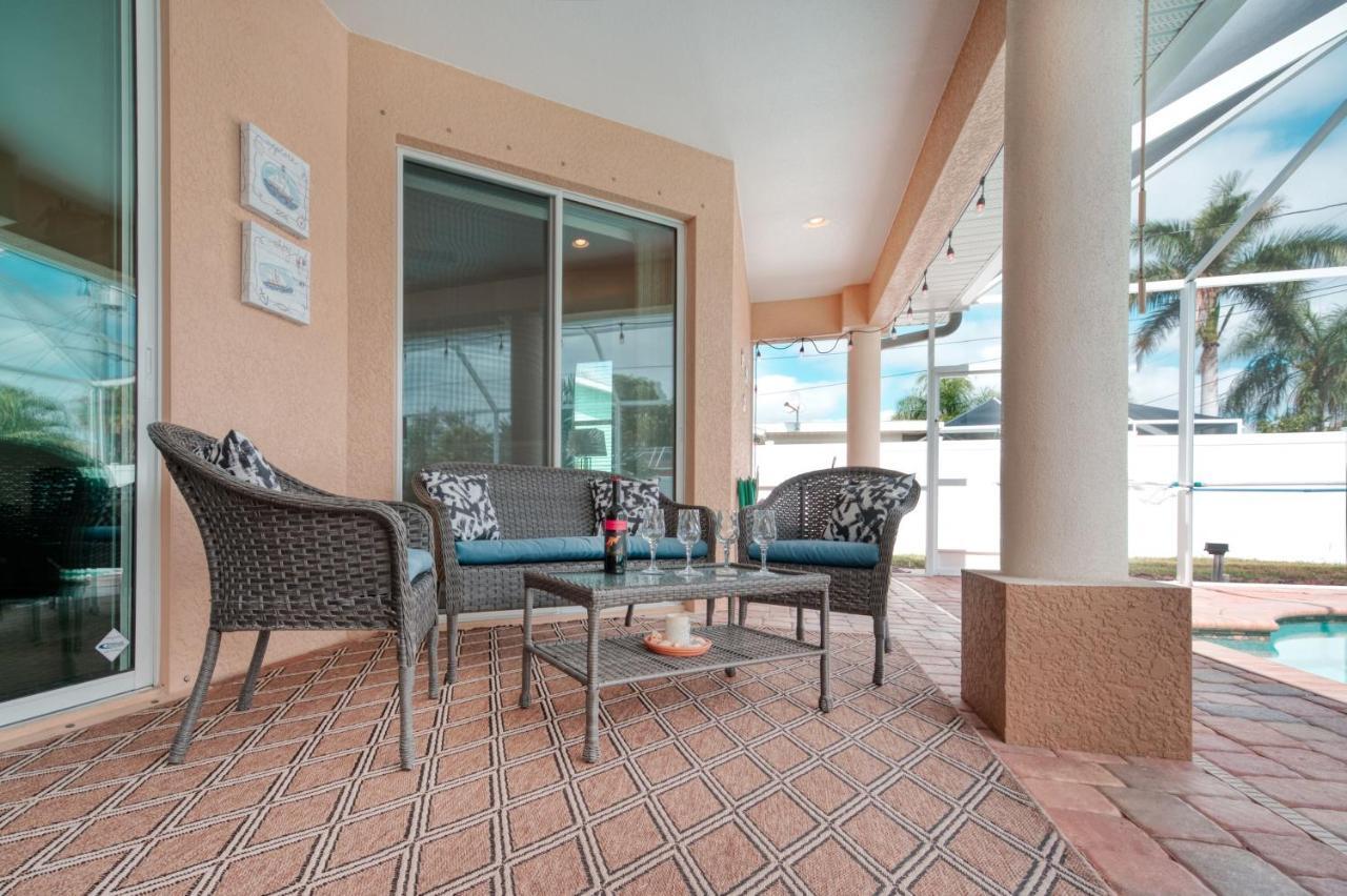 Villa Holiday Sunrise Cape Coral Ngoại thất bức ảnh