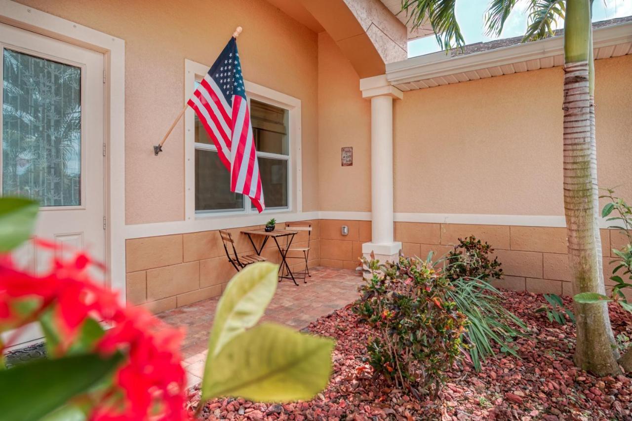 Villa Holiday Sunrise Cape Coral Ngoại thất bức ảnh